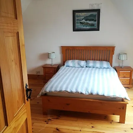9 Corrymore Village *