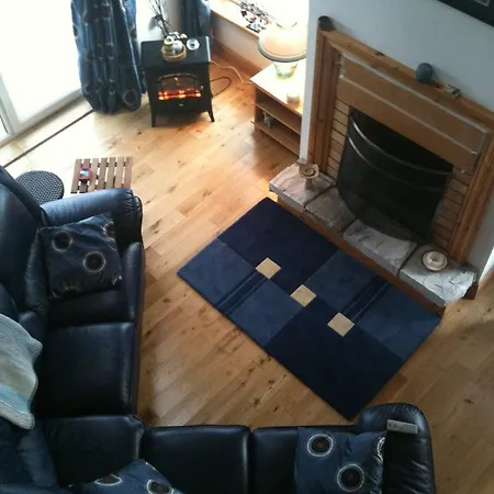 9 Corrymore Village *